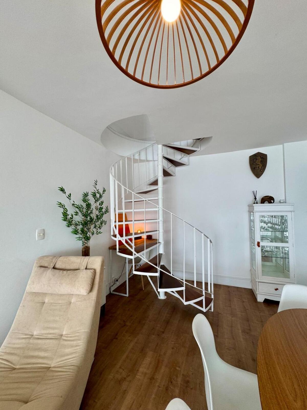 Apartamento Duplex Com Piscina Privativa - Av Beira-mar Norte